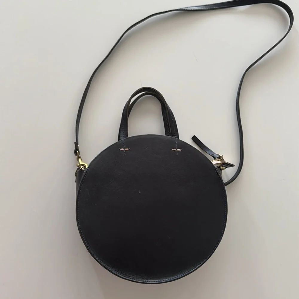 clare v round allistair purse - Picture 2 of 8